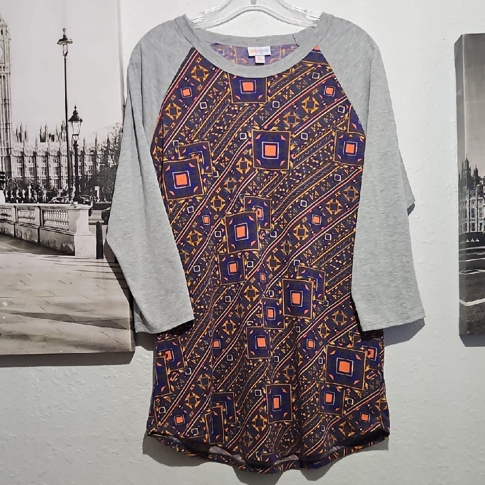 Gray and Patterned Raglan Sleeve Top